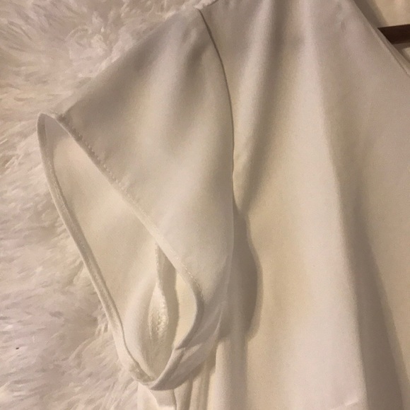 NWT DYNAMITE SIZE M TOP blouse - Picture 6 of 8